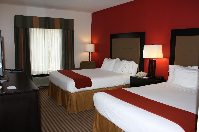 Holiday Inn Express Hotel & Suites Ливингстън Екстериор снимка